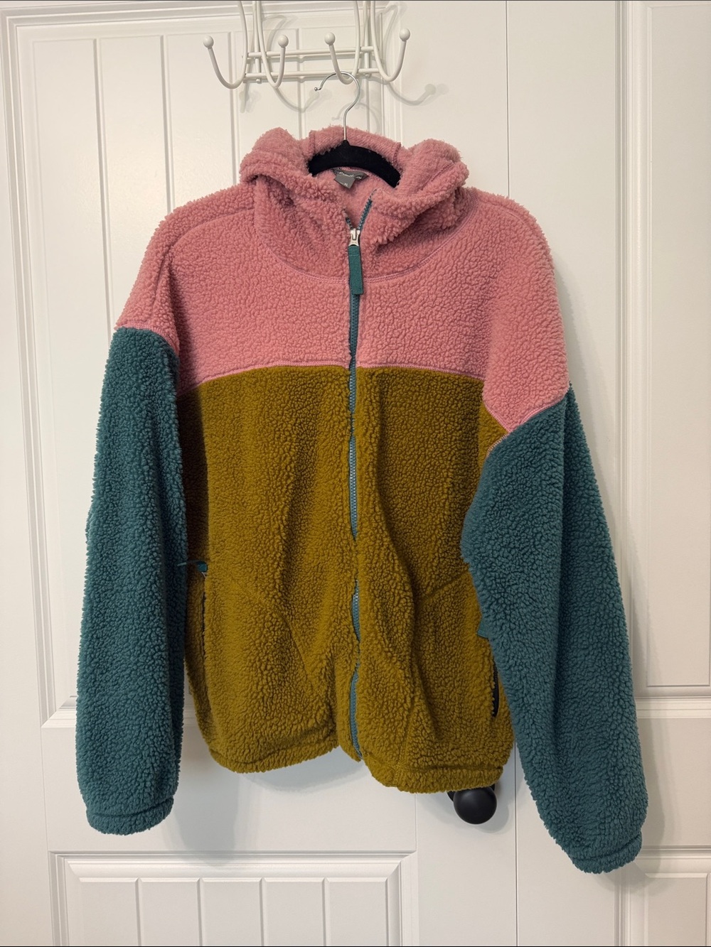 Eddie Bauer Colorblock Teddy Jacket in Pink, Olive & Teal EUC